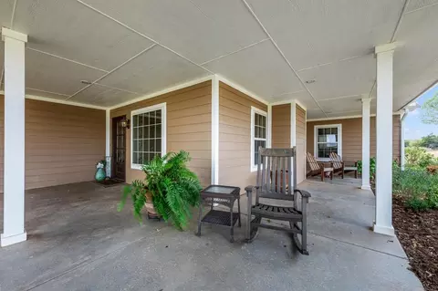 Exterior - 7450 E Triplett Rd, Guthrie, OK 73044 photo 5 of 9