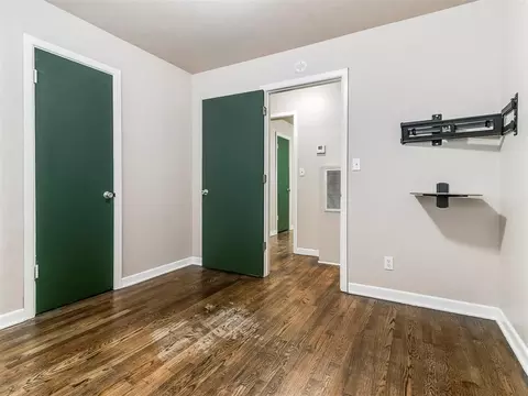 Bedroom - 910 N Creston Way, Norman, OK 73071 photo 4 of 8