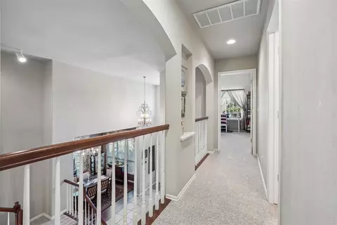 Entry Way - 3517 River Downs Dr, Edmond, OK 73034 photo 4 of 4