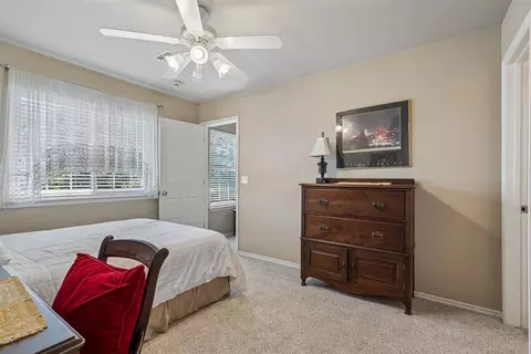 Bedroom - 3517 River Downs Dr, Edmond, OK 73034 photo 3 of 4