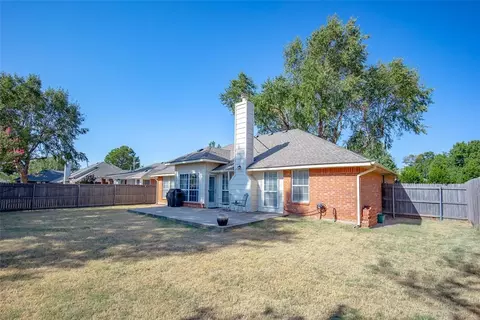 Exterior - 2917 Glasgow Dr, Norman, OK 73072 photo 4 of 4