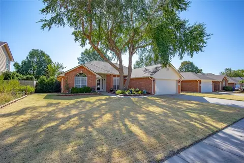 Other - 2917 Glasgow Dr, Norman, OK 73072 photo 1 of 11