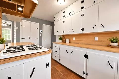 Kitchen - Undisclosed, Chickasha, OK 73018 photo 1 of 6