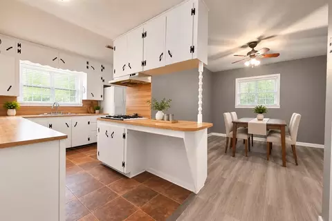 Kitchen - Undisclosed, Chickasha, OK 73018 photo 4 of 6