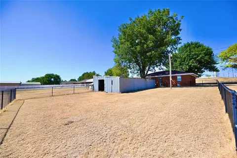 Exterior - Undisclosed, Chickasha, OK 73018 photo 3 of 3