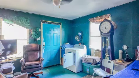 1735 NW 1st St, Oklahoma City, OK 73106