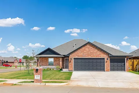 4537 Adobe Ct, Yukon, OK 73099