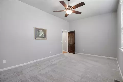 Bedroom - 7135 Buck Dr, Tuttle, OK 73089 photo 2 of 3