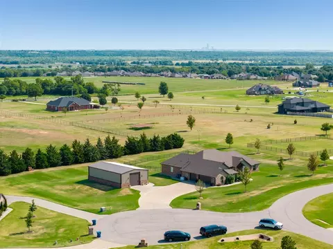 View/Area - 7135 Buck Dr, Tuttle, OK 73089 photo 6 of 9