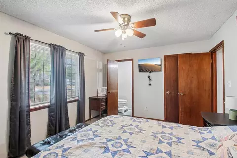Bedroom - 509 Riverview Dr, Noble, OK 73068 photo 7 of 7