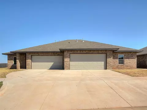 Exterior - 5113 Brooke Rd, Tuttle, OK 73089 photo 3 of 8