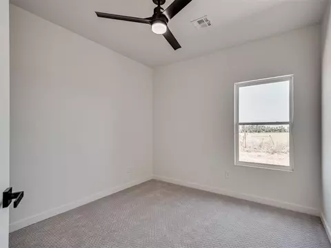 Bedroom - 5113 Brooke Rd, Tuttle, OK 73089 photo 12 of 12