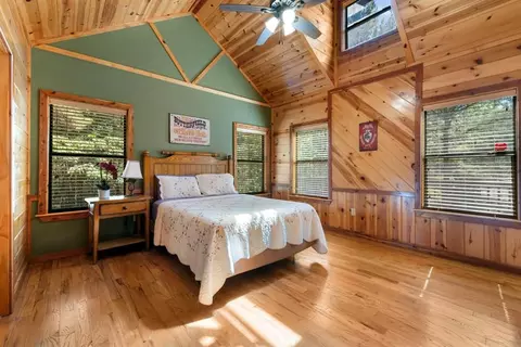 Bedroom - 281 Driftcast Rd, Broken Bow, OK 74728 photo 2 of 3