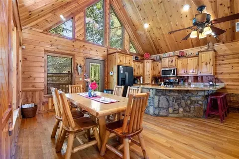 Dining - 281 Driftcast Rd, Broken Bow, OK 74728 photo 1 of 1