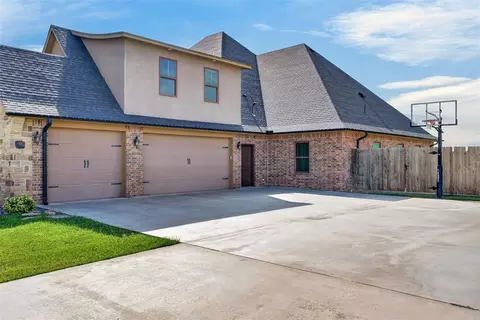 Exterior - 608 Edgewood Rd St, Canute, OK 73626 photo 4 of 6