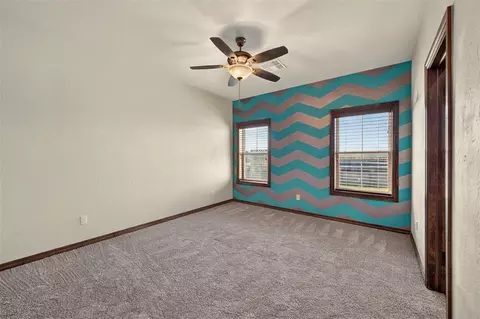 Bedroom - 608 Edgewood Rd St, Canute, OK 73626 photo 2 of 7