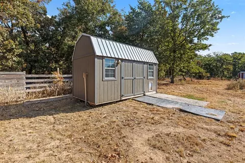 Other - 21201 Montgomery Dr, Mcloud, OK 74851 photo 5 of 6