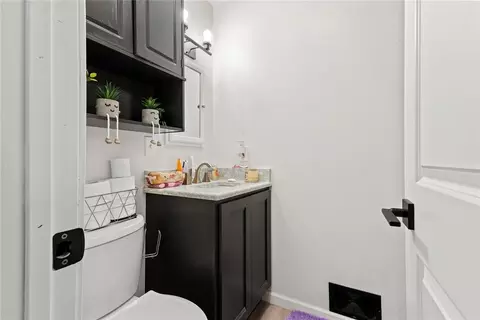 Bath - 308 Williams St, Okeene, OK 73763 photo 1 of 4