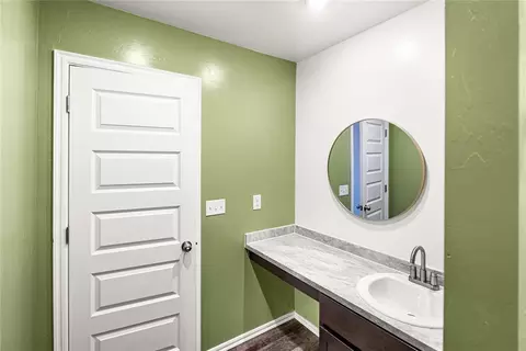 Bath - 1225 Corner Brook Dr, Purcell, OK 73080 photo 6 of 6