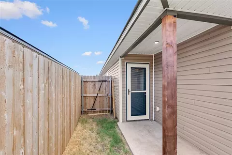 Exterior - 1225 Corner Brook Dr, Purcell, OK 73080 photo 5 of 5