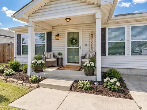 15401 Lilly Garden Ln, Oklahoma City, OK 73170