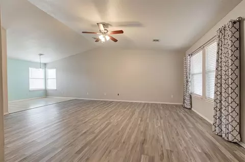 Living - 1209 Briar Patch Way, Norman, OK 73071 photo 2 of 7