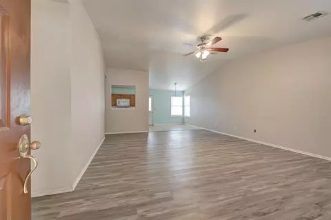 Living - 1209 Briar Patch Way, Norman, OK 73071 photo 1 of 7