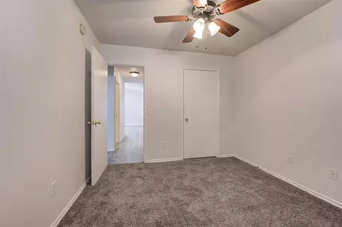 Bedroom - 1209 Briar Patch Way, Norman, OK 73071 photo 5 of 7