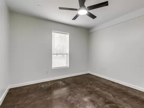 Bedroom - 14 Hackney Dr, Mcloud, OK 74851 photo 4 of 5