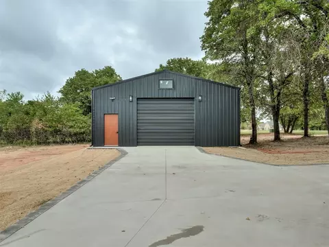 Other - 14 Hackney Dr, Mcloud, OK 74851 photo 7 of 11