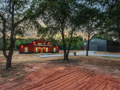 Exterior - 14 Hackney Dr, Mcloud, OK 74851 photo 5 of 7