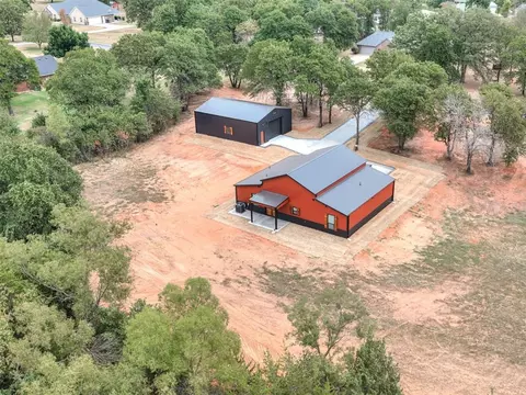 View/Area - 14 Hackney Dr, Mcloud, OK 74851 photo 1 of 5