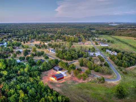 View/Area - 14 Hackney Dr, Mcloud, OK 74851 photo 5 of 5