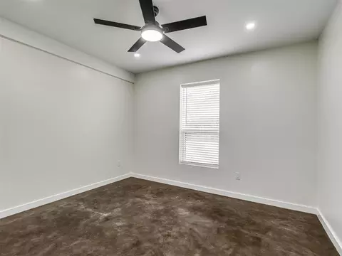 Bedroom - 14 Hackney Dr, Mcloud, OK 74851 photo 3 of 5