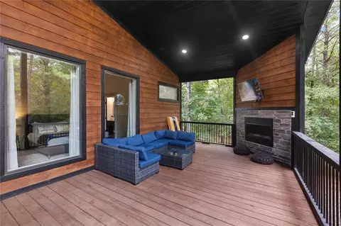 Exterior - 125 Bear Cedar Trl, Broken Bow, OK 74728 photo 9 of 10