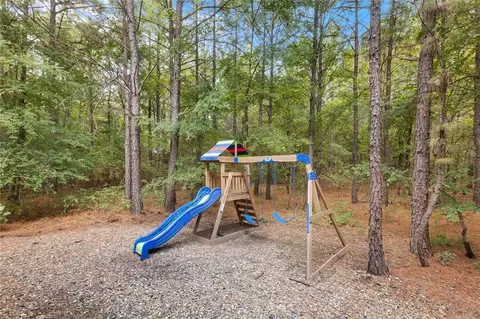 Exterior - 125 Bear Cedar Trl, Broken Bow, OK 74728 photo 4 of 10