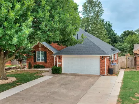 Exterior - 4932 Baker St, Norman, OK 73072 photo 9 of 9