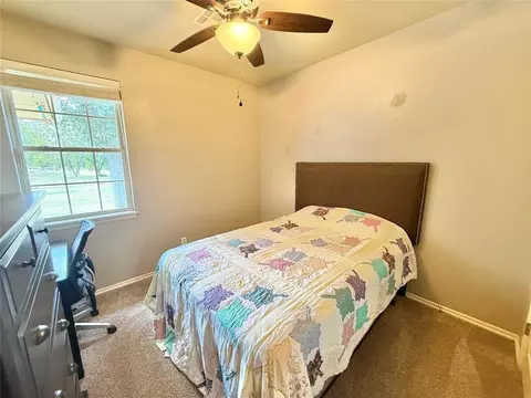 Bedroom - 14635 Waterloo Falls Rd, Arcadia, OK 73007 photo 5 of 7