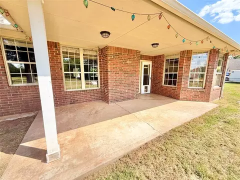 Exterior - 14635 Waterloo Falls Rd, Arcadia, OK 73007 photo 10 of 11