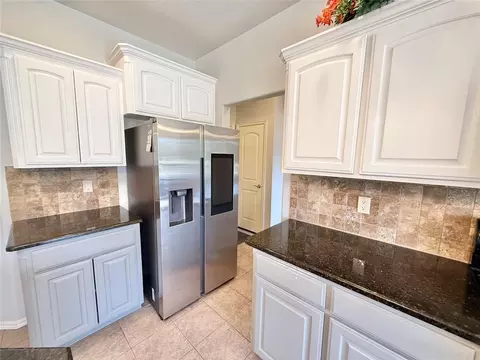 Kitchen - 14635 Waterloo Falls Rd, Arcadia, OK 73007 photo 8 of 9