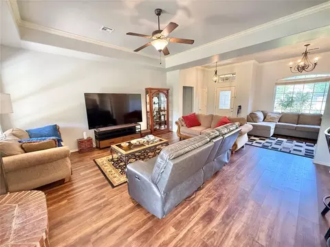 Living - 14635 Waterloo Falls Rd, Arcadia, OK 73007 photo 5 of 6