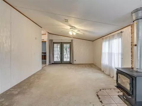 Living - 8990 E Tecumseh Rd, Norman, OK 73026 photo 1 of 6