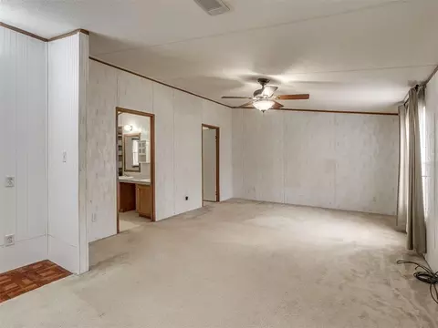 Living - 8990 E Tecumseh Rd, Norman, OK 73026 photo 6 of 6