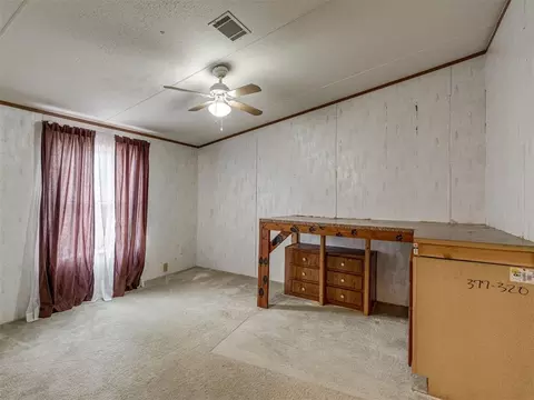 Bedroom - 8990 E Tecumseh Rd, Norman, OK 73026 photo 1 of 3
