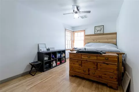 Bedroom - 409 S Cedar Ave, Erick, OK 73645 photo 2 of 2
