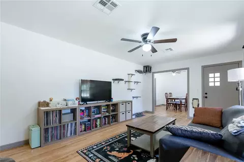 Living - 409 S Cedar Ave, Erick, OK 73645 photo 1 of 2