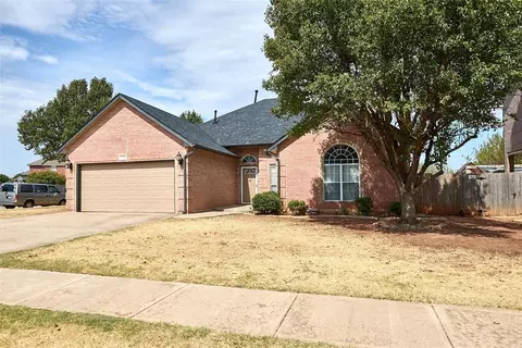 4701 Deer Ridge Blvd, Yukon, OK 73099