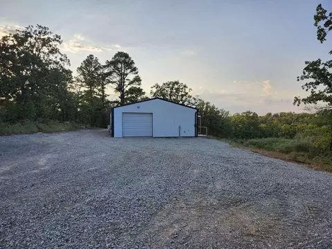 123352 Highway 52, Hanna, OK 74845
