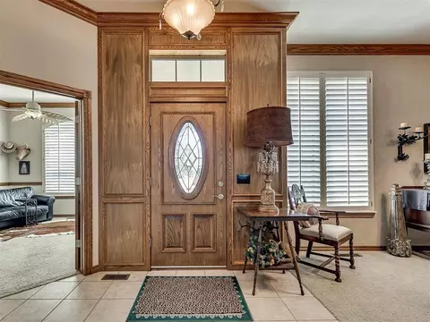 Entry Way - 7903 Scotch Ln, Tuttle, OK 73089 photo 1 of 3