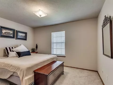 Bedroom - 7903 Scotch Ln, Tuttle, OK 73089 photo 7 of 8